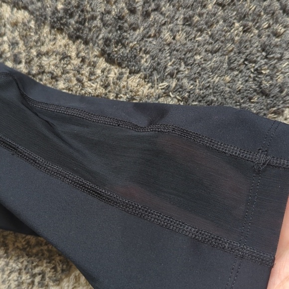 Nike Dri-Fit Small Black Power Epic Run Crop Leggings 831631-010 - Picture 3 of 11